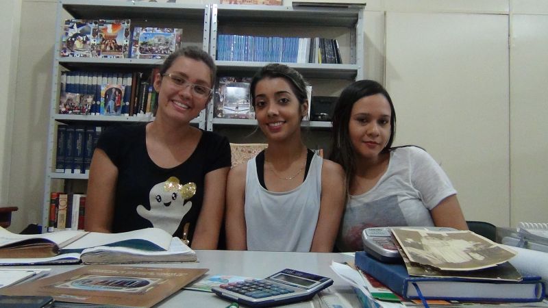 Kalícia Schineider, Vanessa Gonçalves e Ádria Caroline Pereira - Acadêmicas de Arquitetura da ULBRA